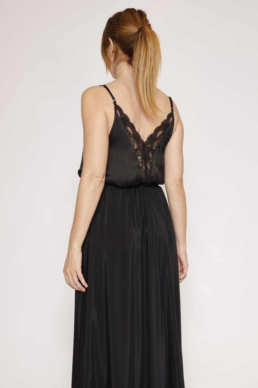 TOP ILAY LACE-NEGRO