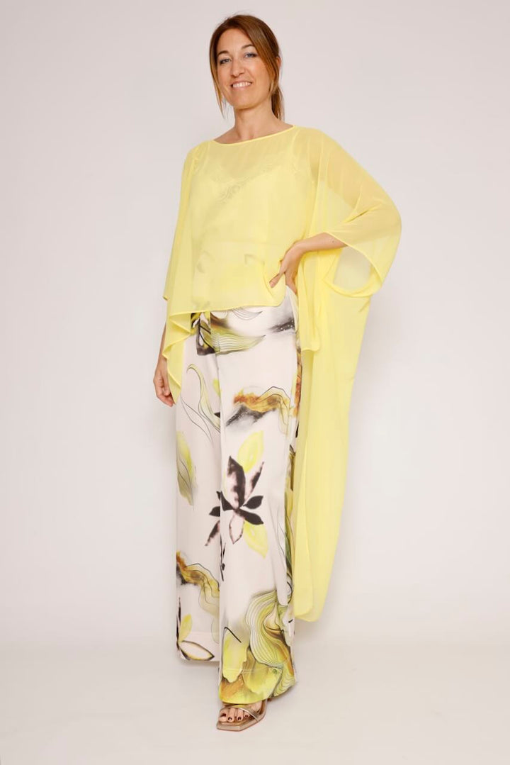 Blusa tipo capa asimétrica 63-2189-AMARILLO