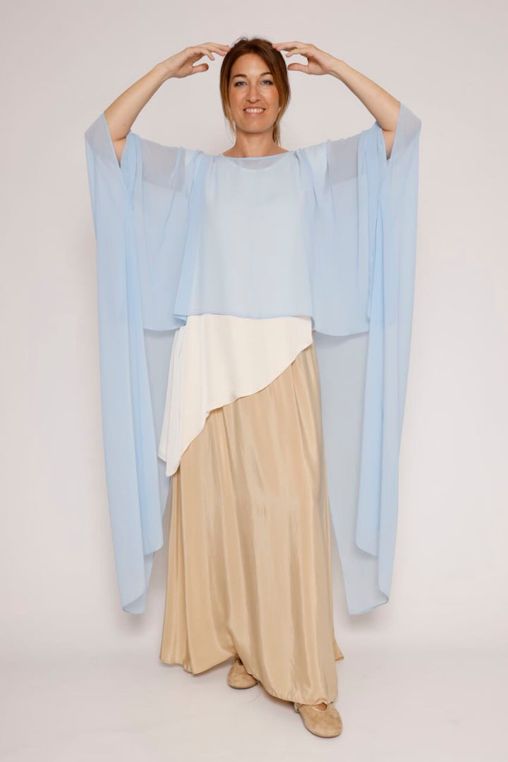 Blusa tipo capa asimétrica 63-2189-AZUL