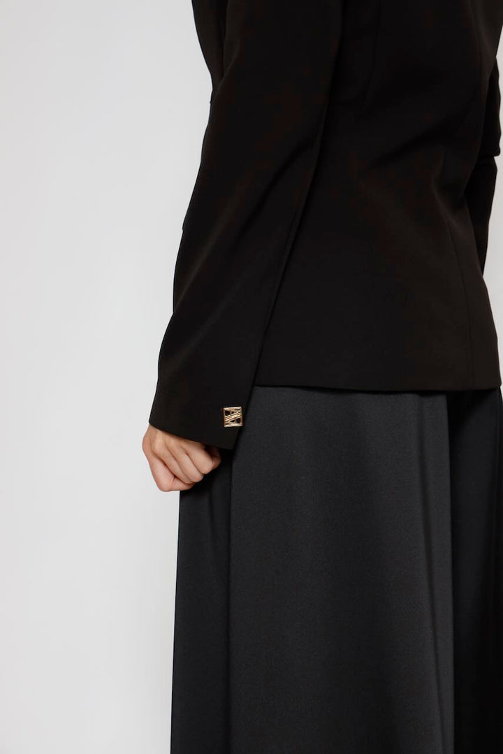 CHAQUETA ENTALLADA 54-1041-NEGRO