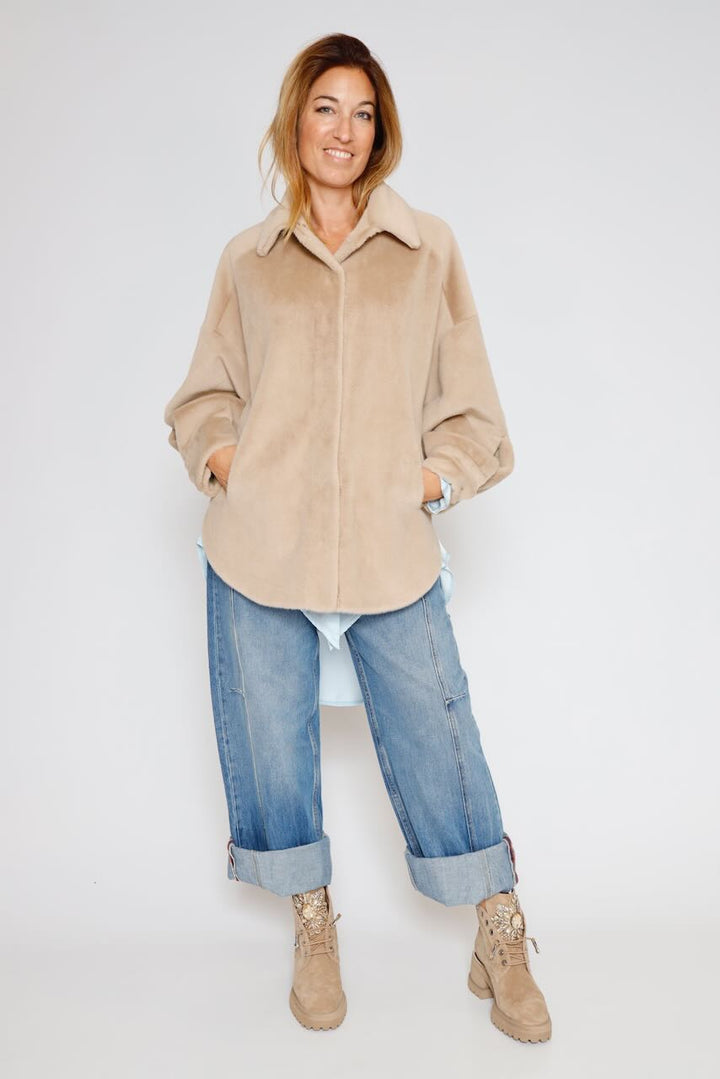 CHAQUETA CAPA BY09111-BEIGE