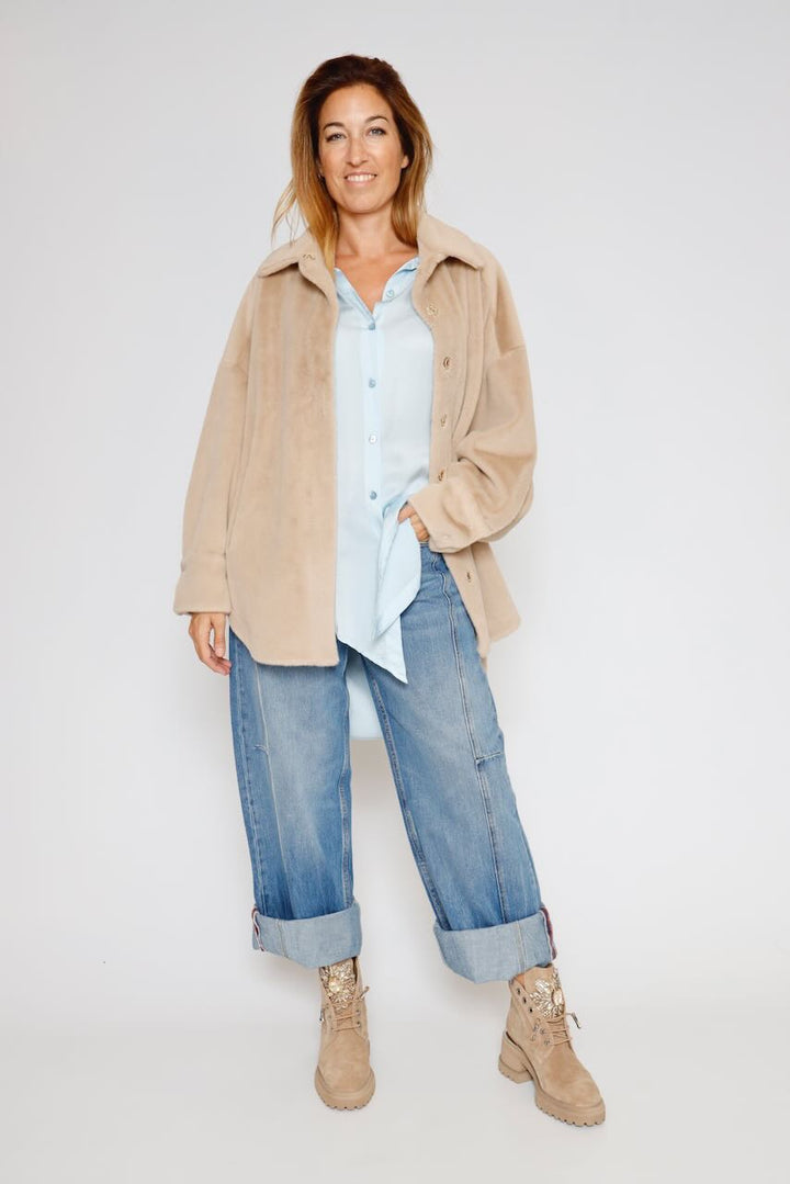 CHAQUETA CAPA BY09111-BEIGE