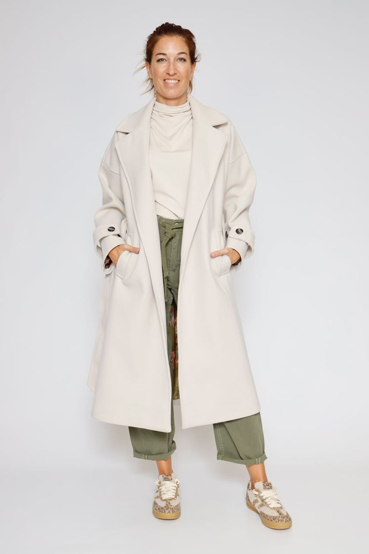 ABRIGO BY09102-LATTE