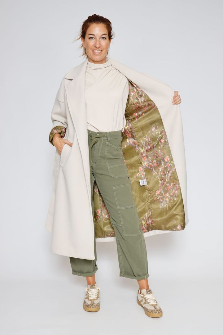 ABRIGO BY09102-LATTE