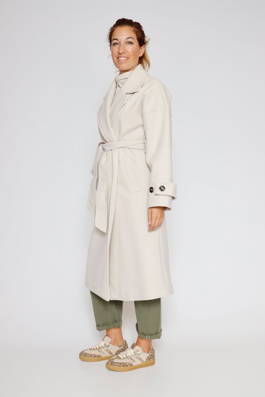 ABRIGO BY09102-LATTE