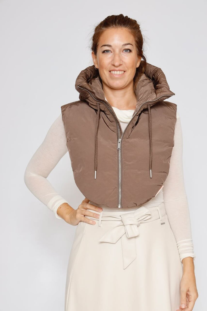 CAPA ACOLCHADA TABITA.7002512-MARRON