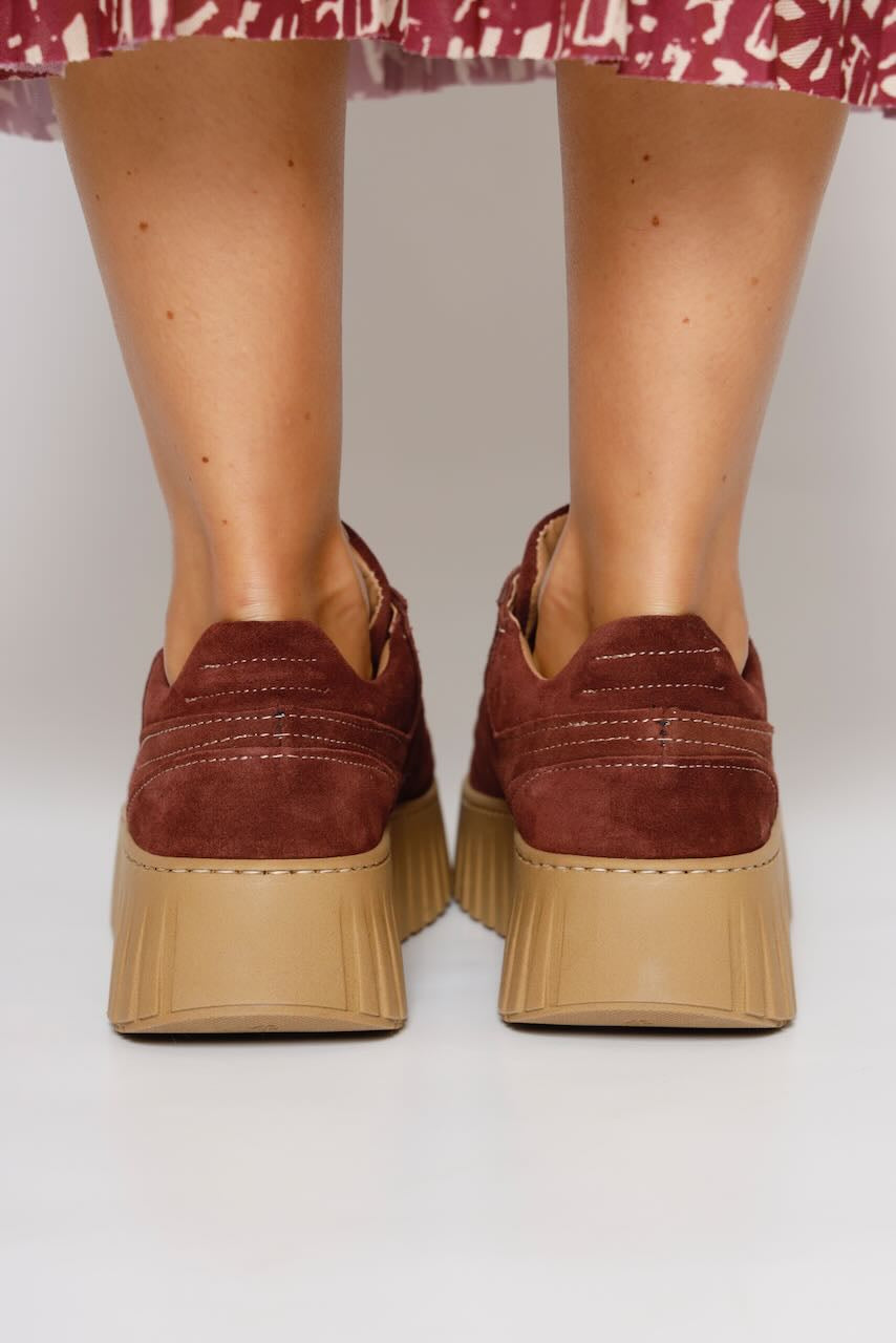 ZAPATILLA 0064-BURDEOS