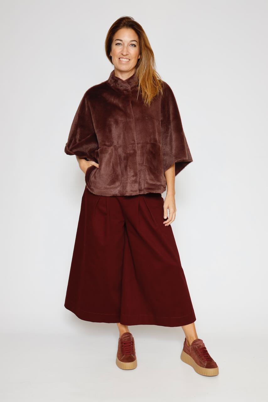 CAPA DEWI.7002511-BURDEOS