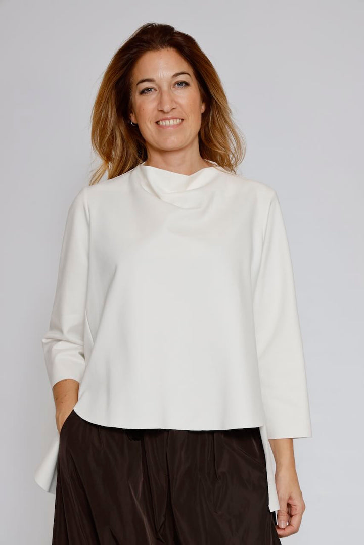 BLUSA ASIMÉTRICA 54-2147-BLANCO