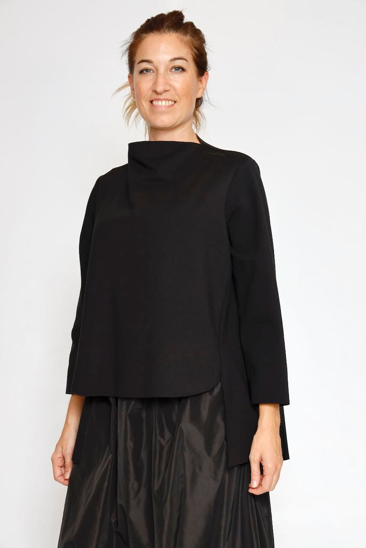 BLUSA ASIMÉTRICA 54-2147-NEGRO