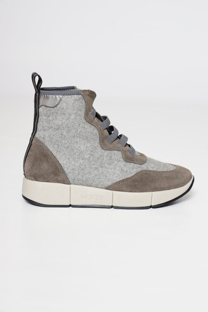 ZAPATILLA ABOTINADA 27076-GRIS