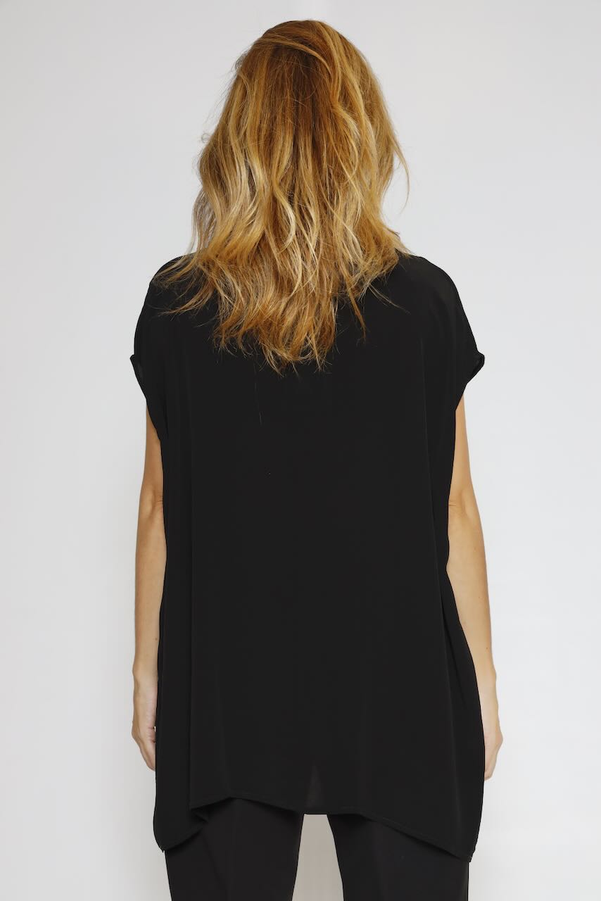 BLUSA/LARGONA P25AN127-NEGRO