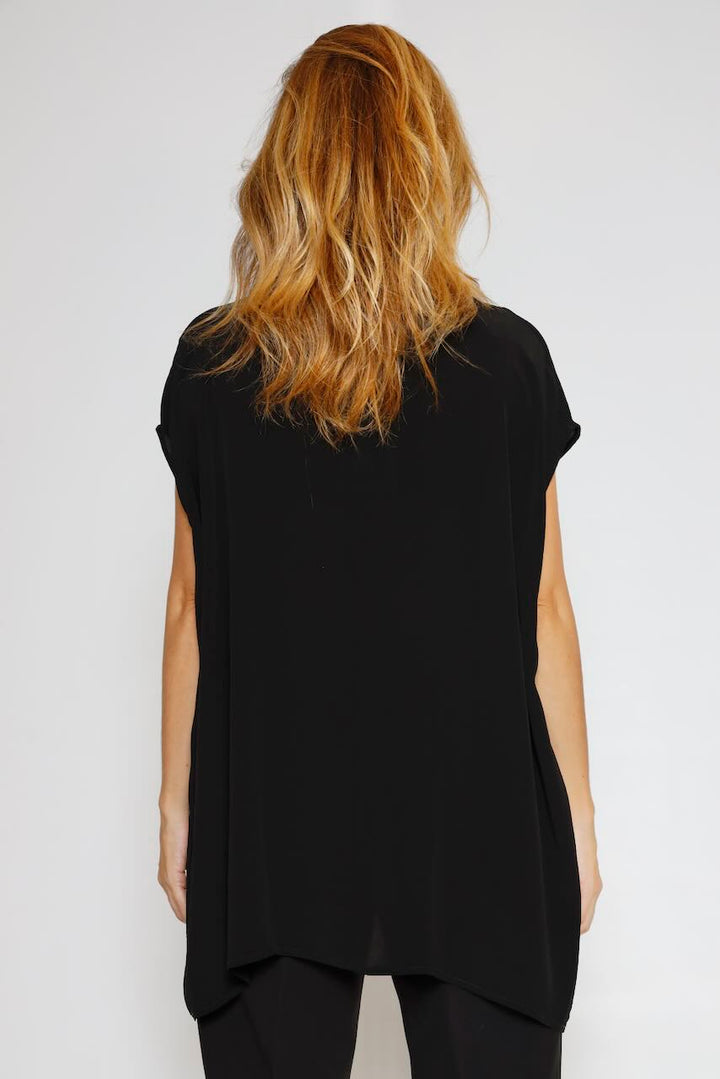 BLUSA/LARGONA P25AN127-NEGRO