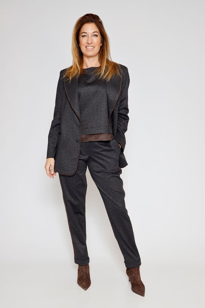 Blazer con detalle de ribete y bolsillo 54-1056-NEGRO