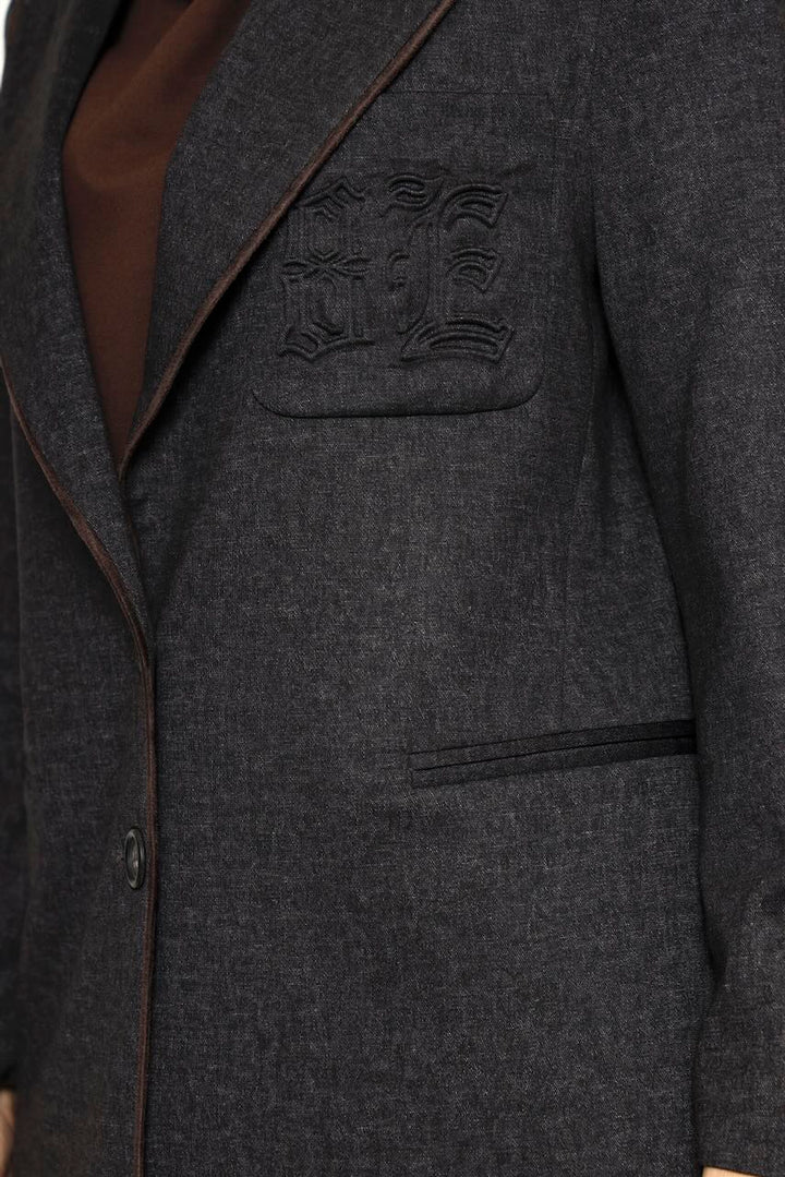 Blazer con detalle de ribete y bolsillo 54-1056-NEGRO