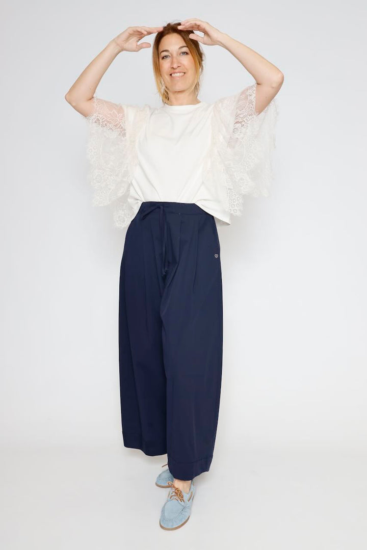 CAMISETA 561071-LATTE