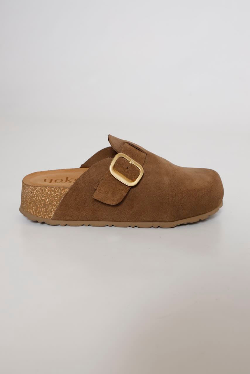 ZUECO PLATAFORMA 264-MARRON