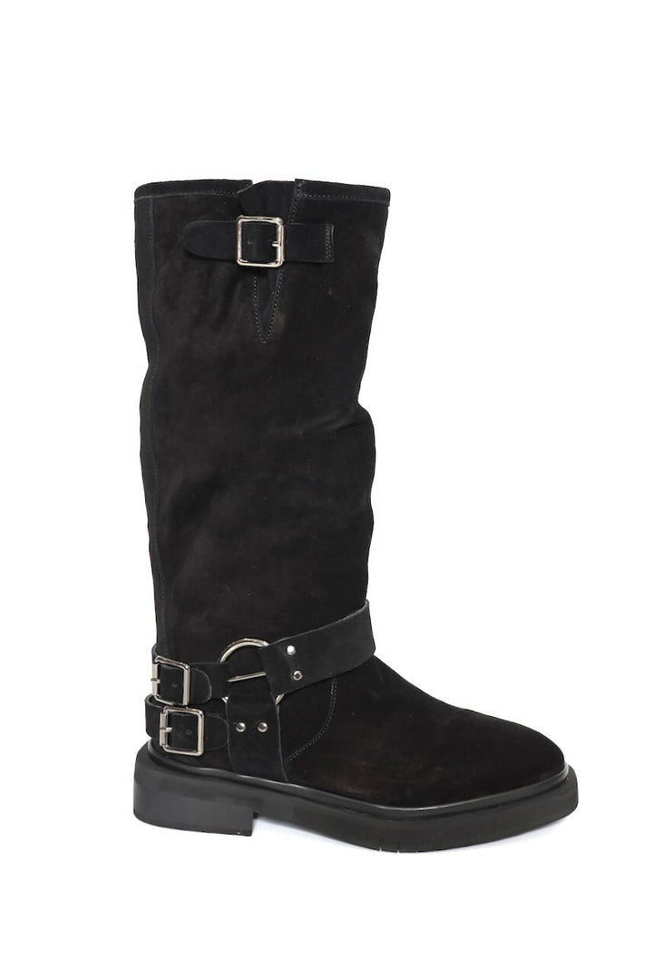 BOOT I23664