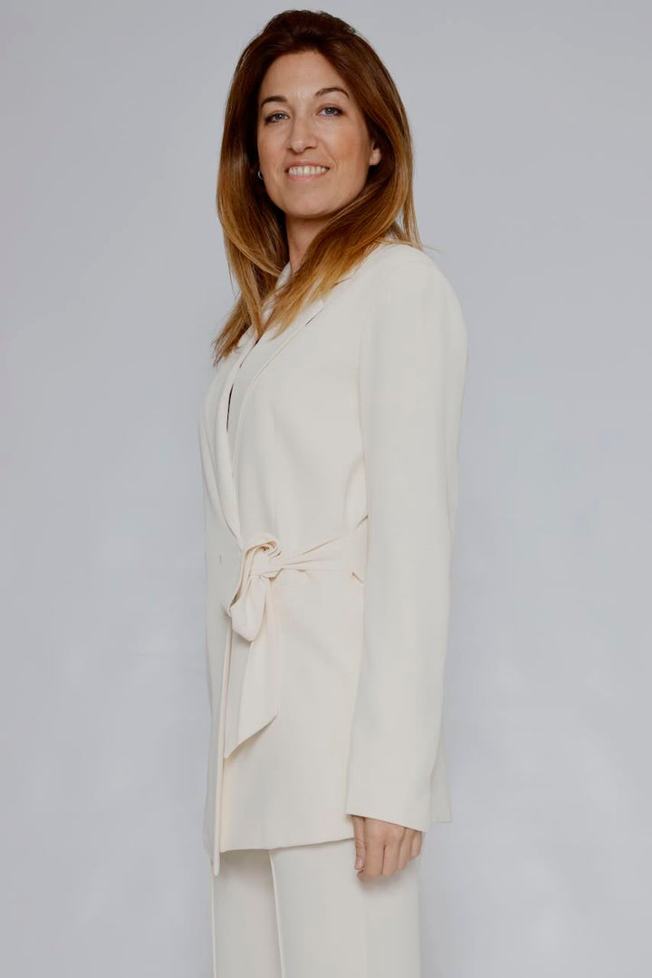 CHAQUETA SJ3002W43601-CREMA