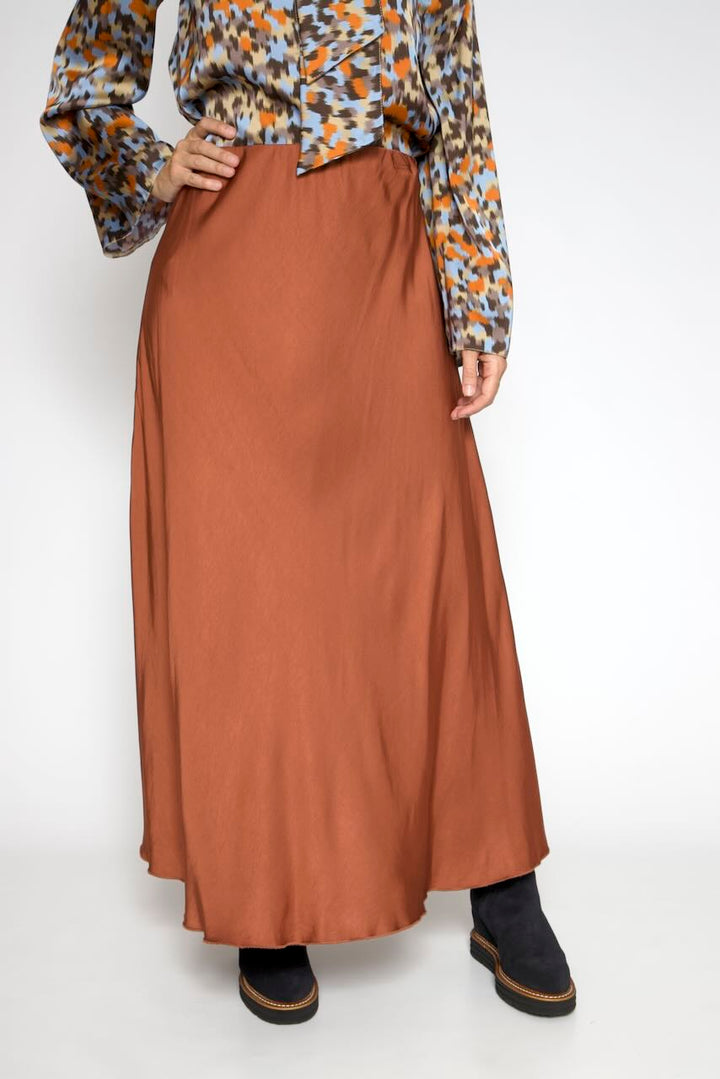 FALDA BY09117-MARRON
