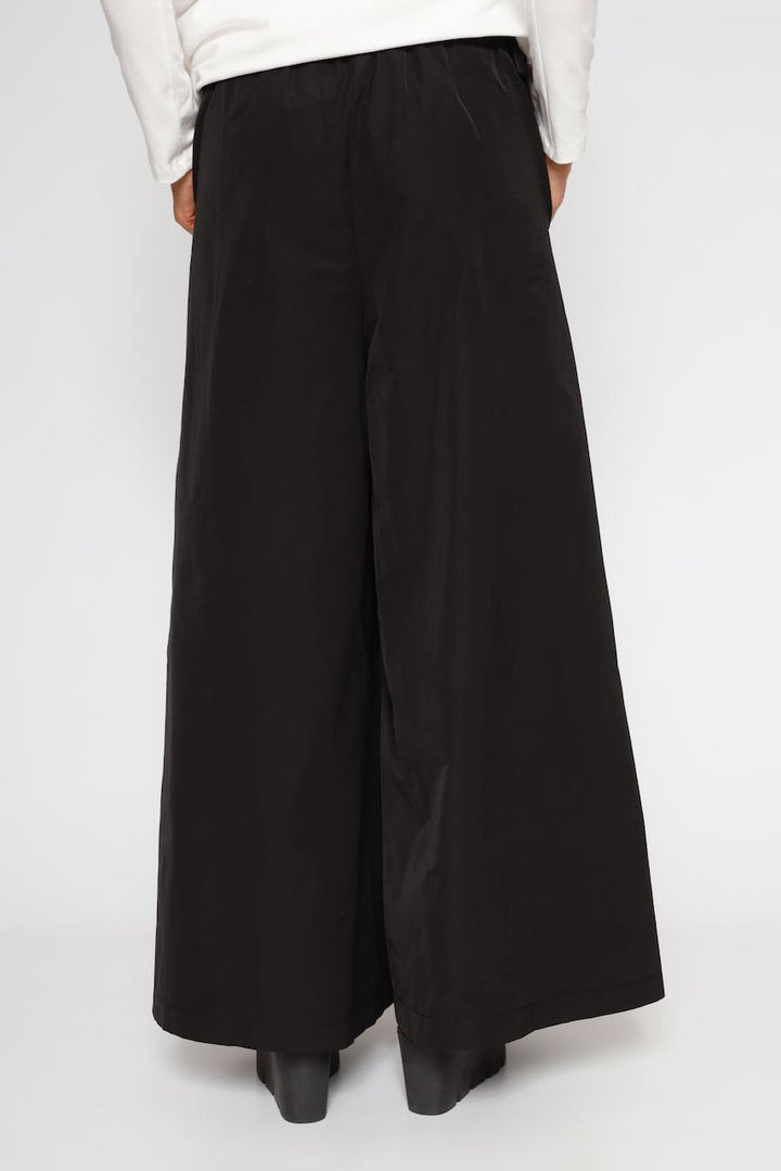 PANTALÓN A4UA0296-NEGRO