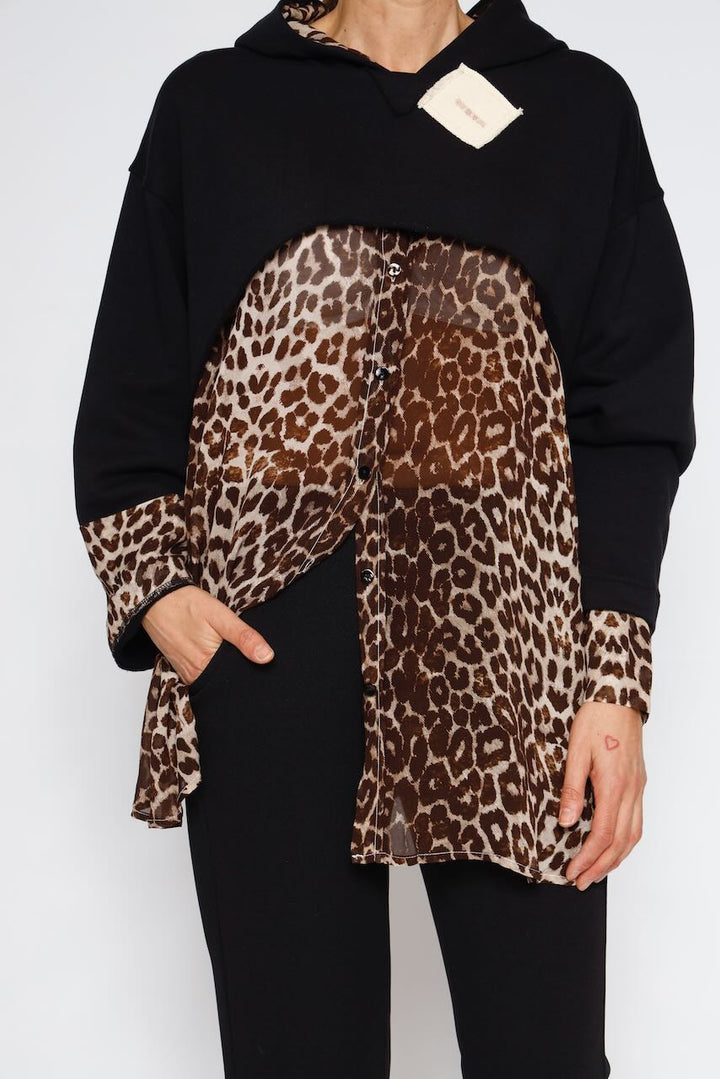 A24MF407-ANIMAL PRINT SHIRT