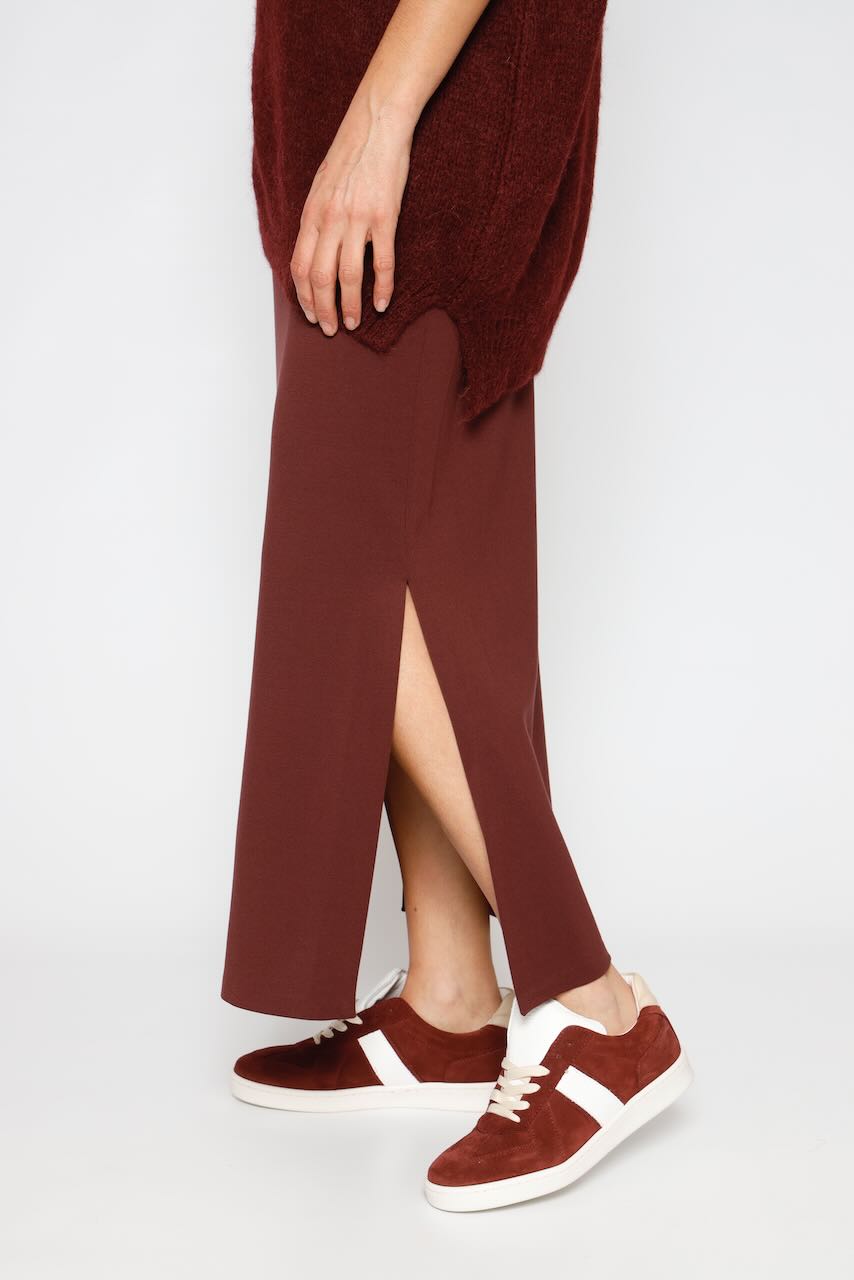 GLV6IHZ-BURGUNDY SKIRT