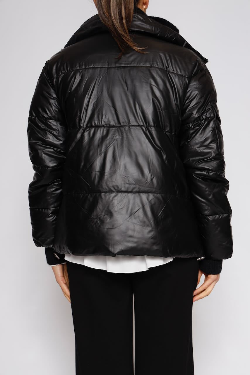 CHAQUETA A24GM621-NEGRO