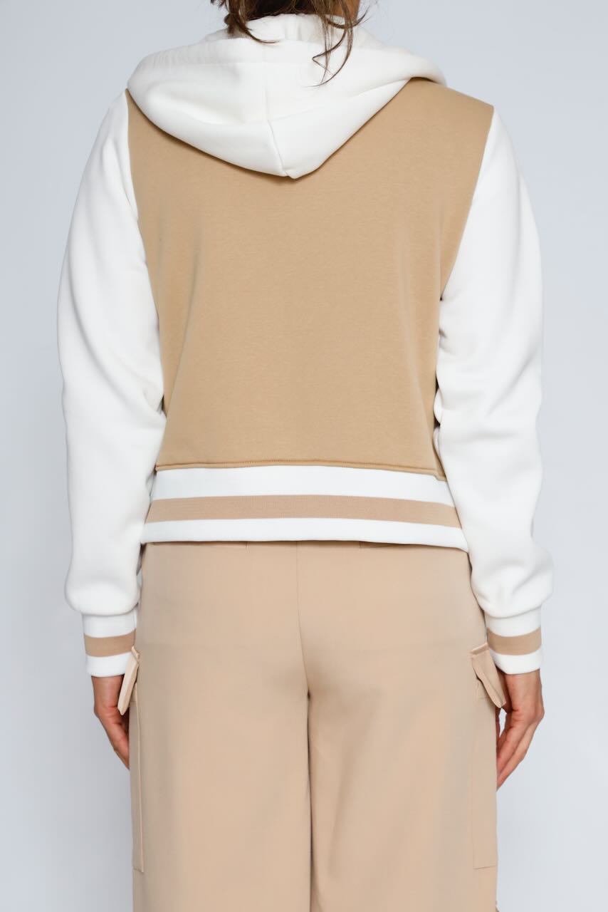 SWEATSHIRT F8555KL106-BEIGE/LATTE