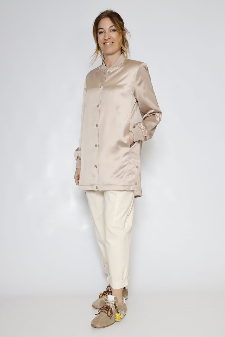 PANTALÓN CARGO A25RU204-LATTE