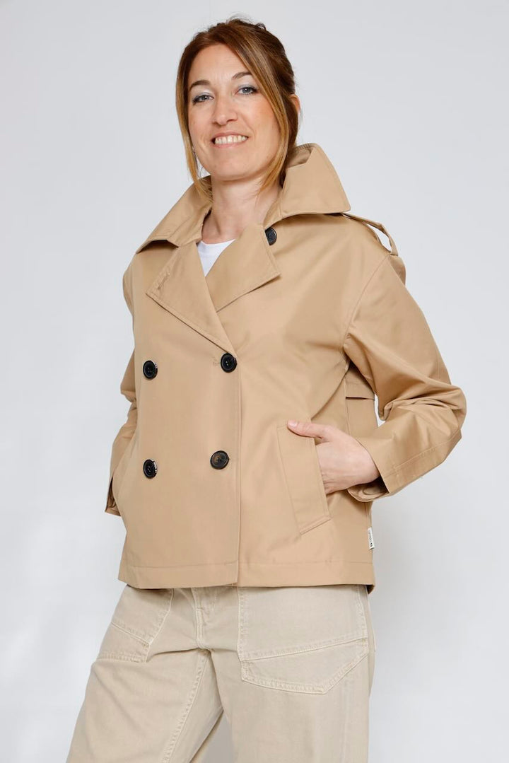 GABARDINA CORTA FLLUVIA-BEIGE
