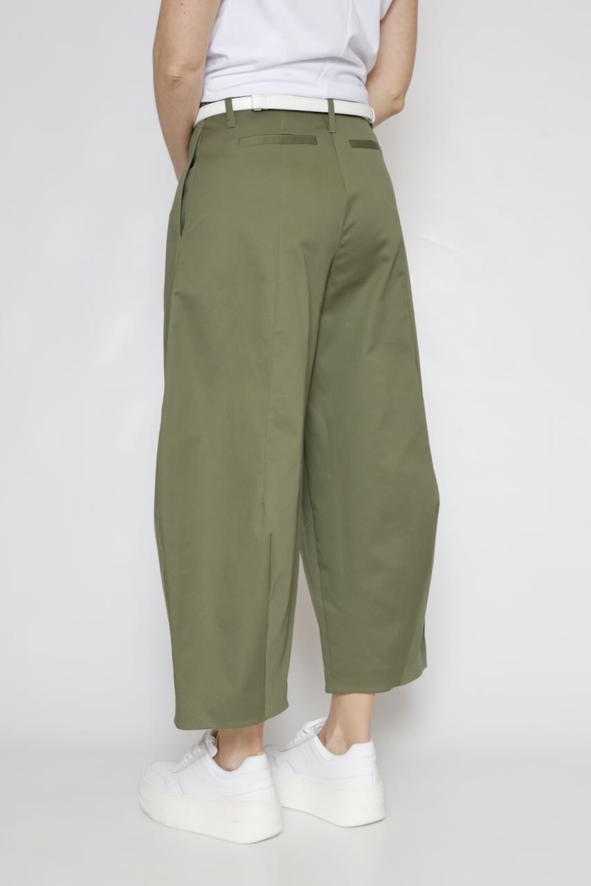 PANTALÓN P3OKTV7000-VERDE
