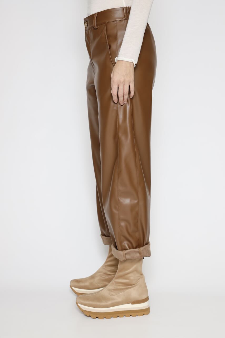 PANTALÓN A25DD214-MARRON