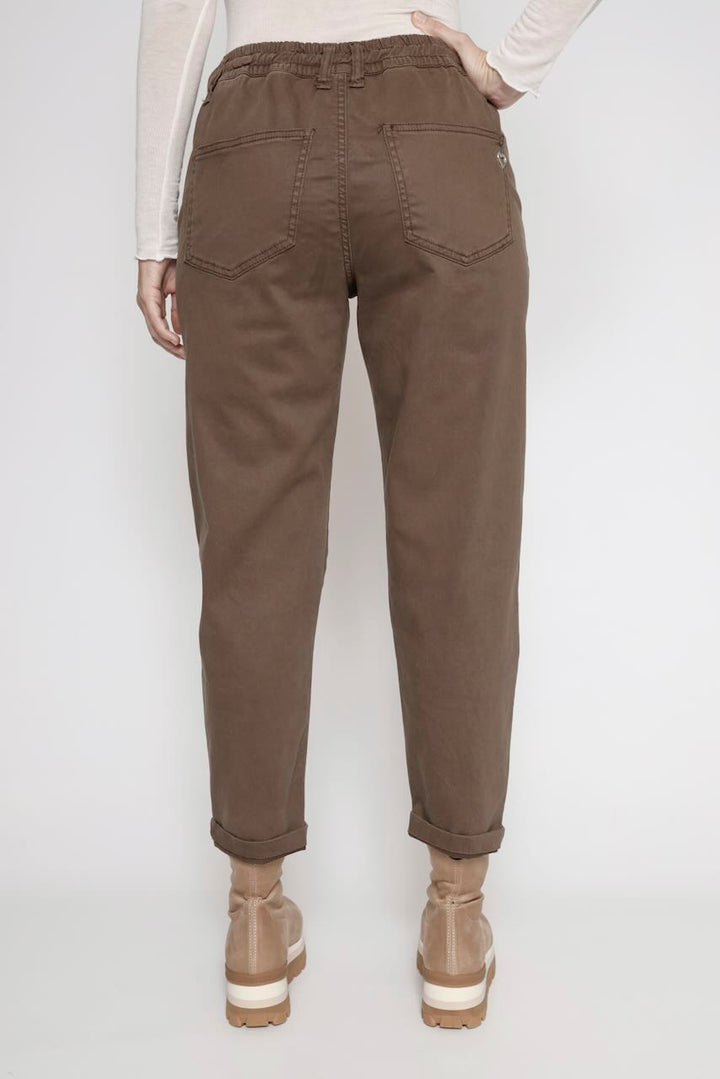 PANTALÓN P0T9BTWN3N-MARRON