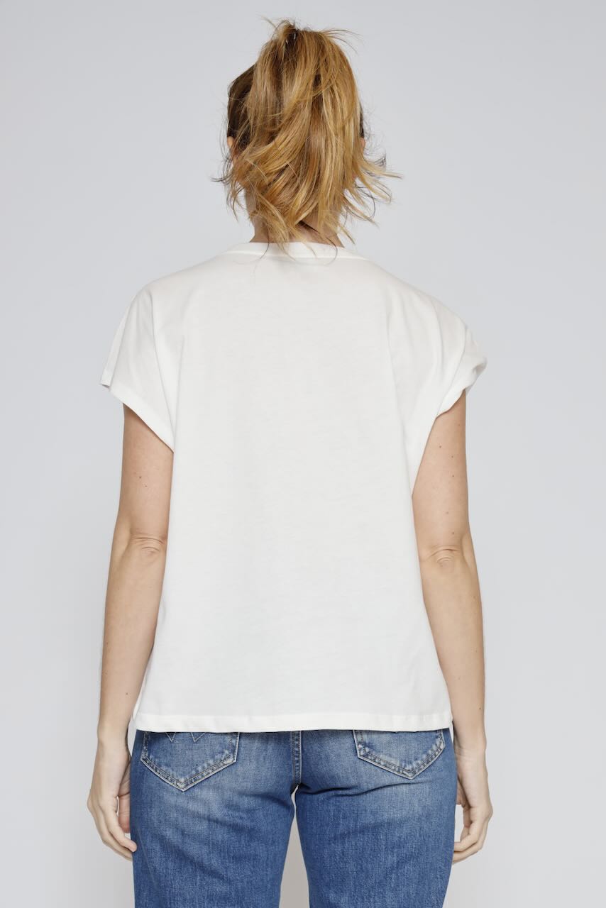 CAMISETA  SH000905-LATTE