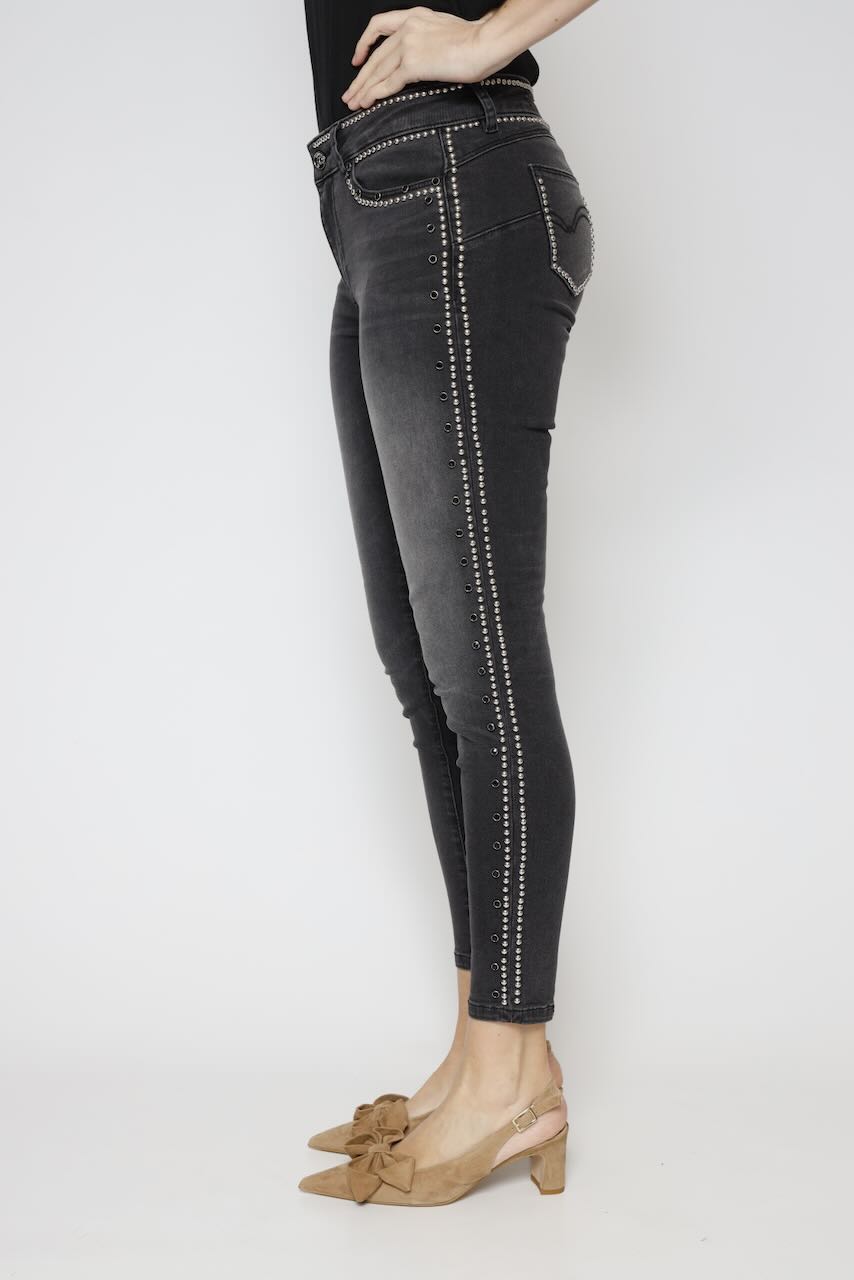 JEANS SLIM FIT SV8000D460R9-NEGRO