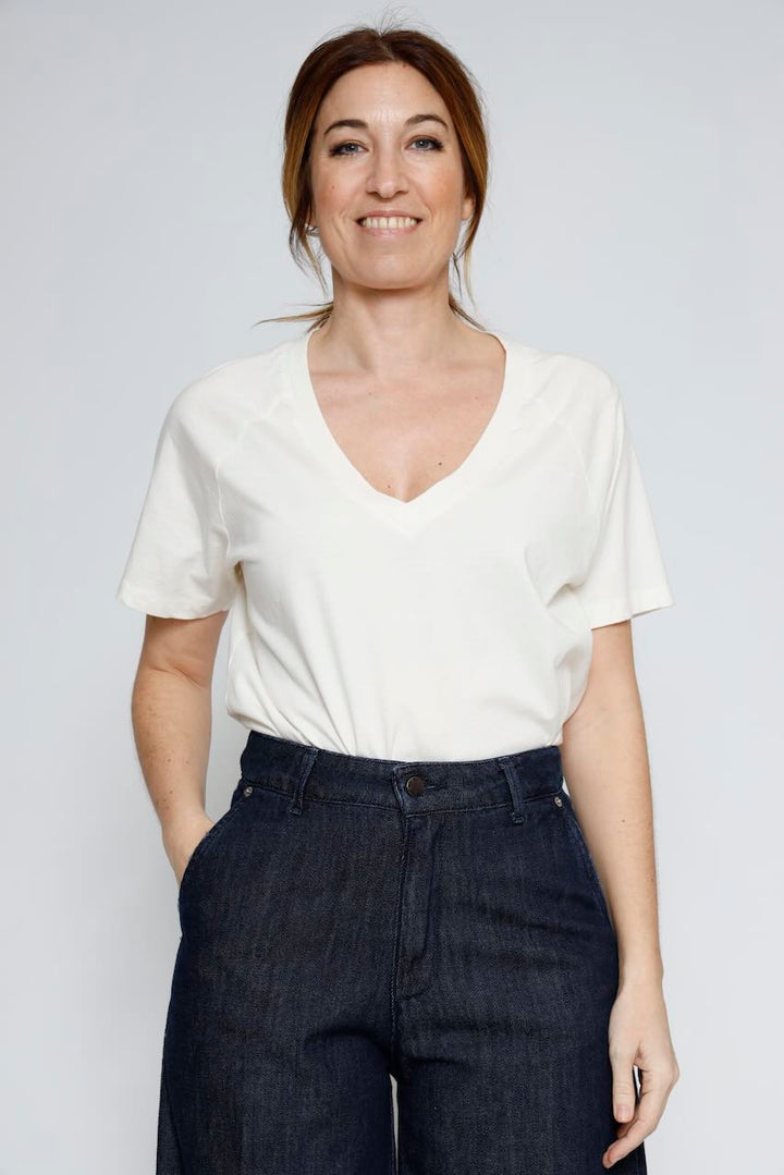 CAMISETA BY10320-LATTE