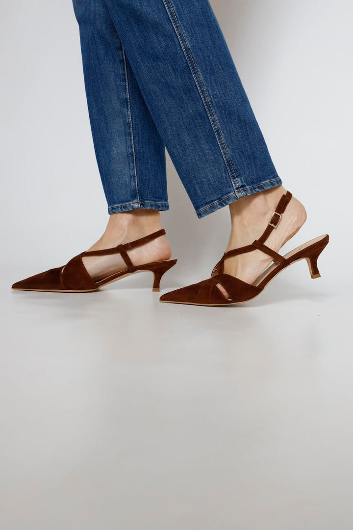 ZAPATO DESTALONADO 18840-CHOCOLATE