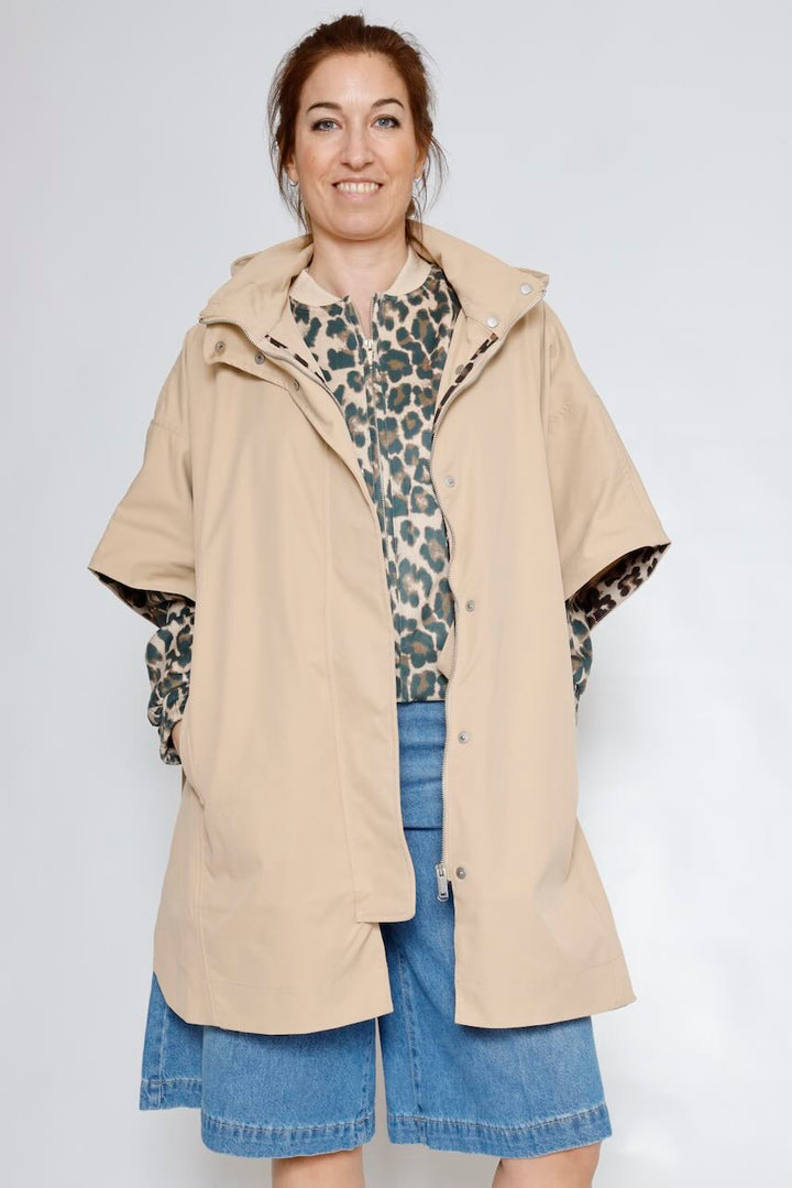 CAPA  GUST.7002621-BEIGE