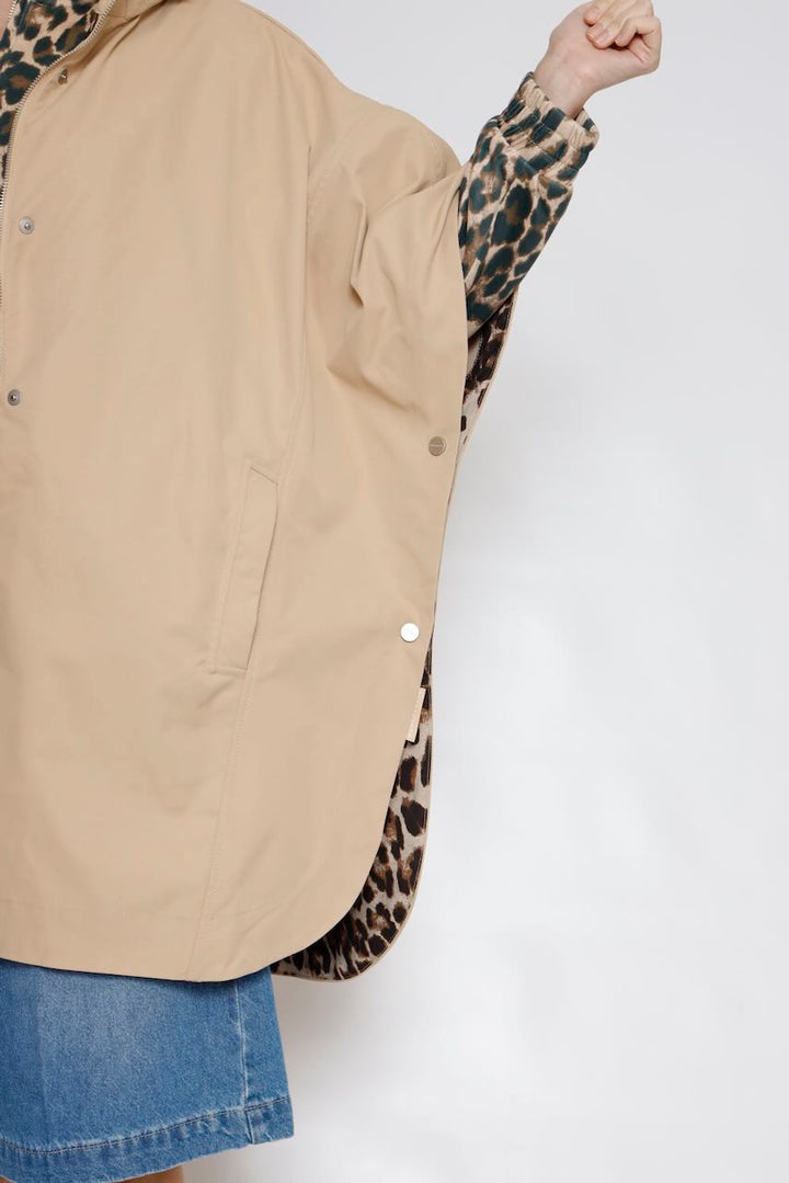 CAPA  GUST.7002621-BEIGE