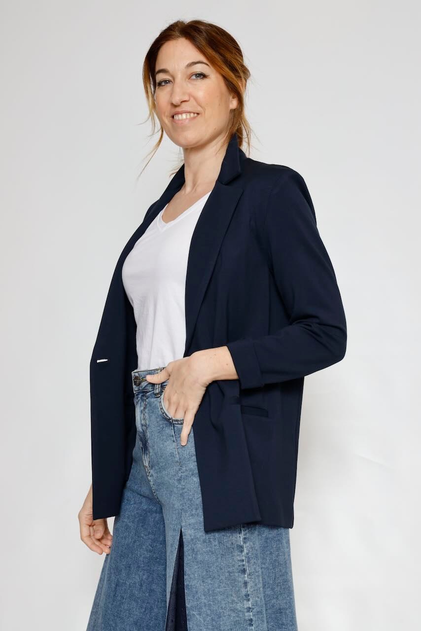 AMERICANA OVER JAH1LHZ-MARINO