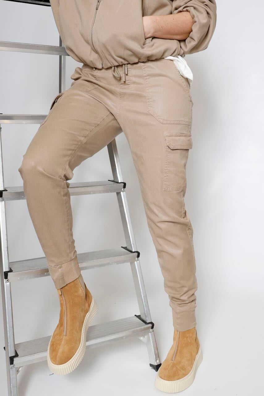 PANTALÓN CARGO N208-BEIGE