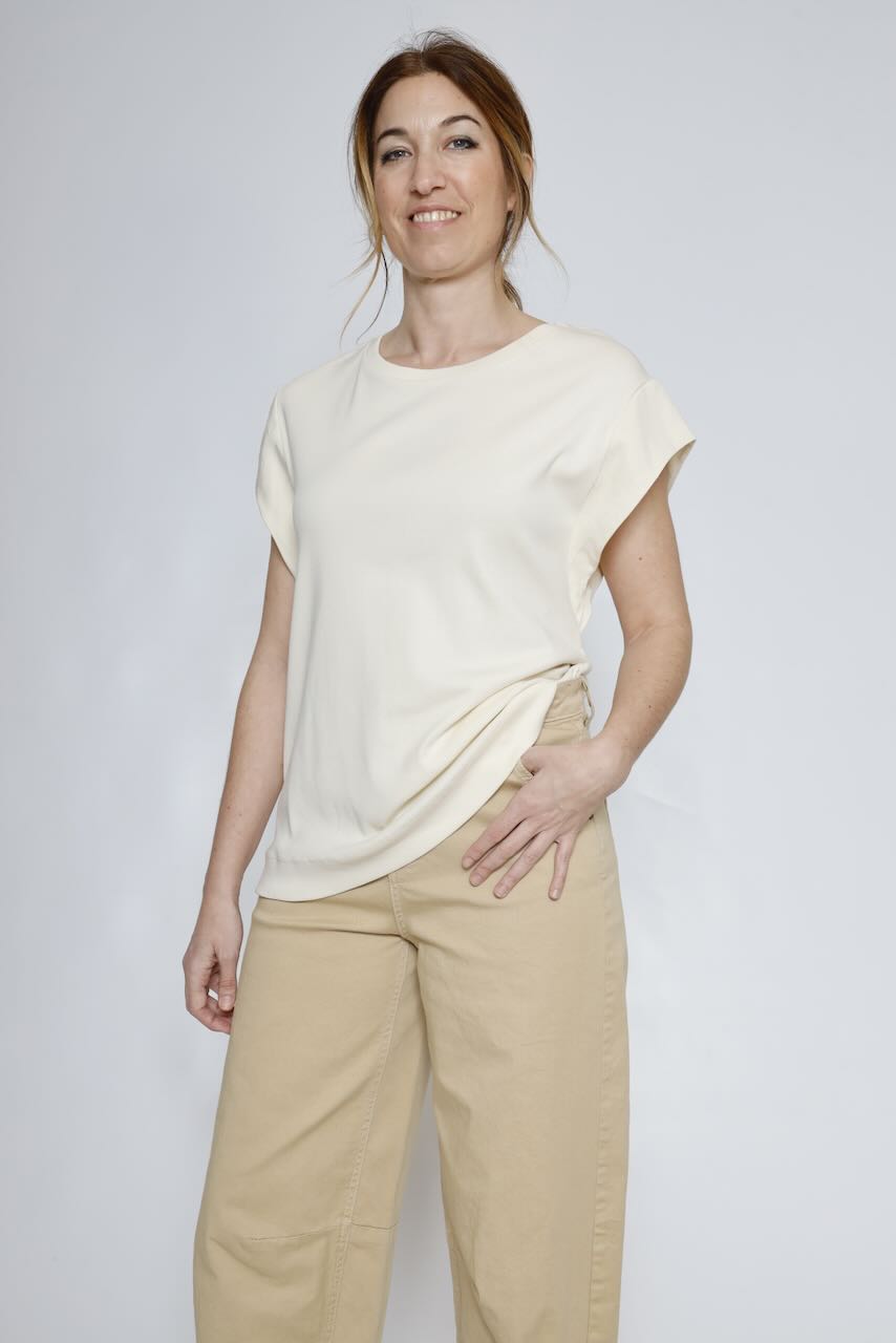 CAMISETA BY10207-LATTE