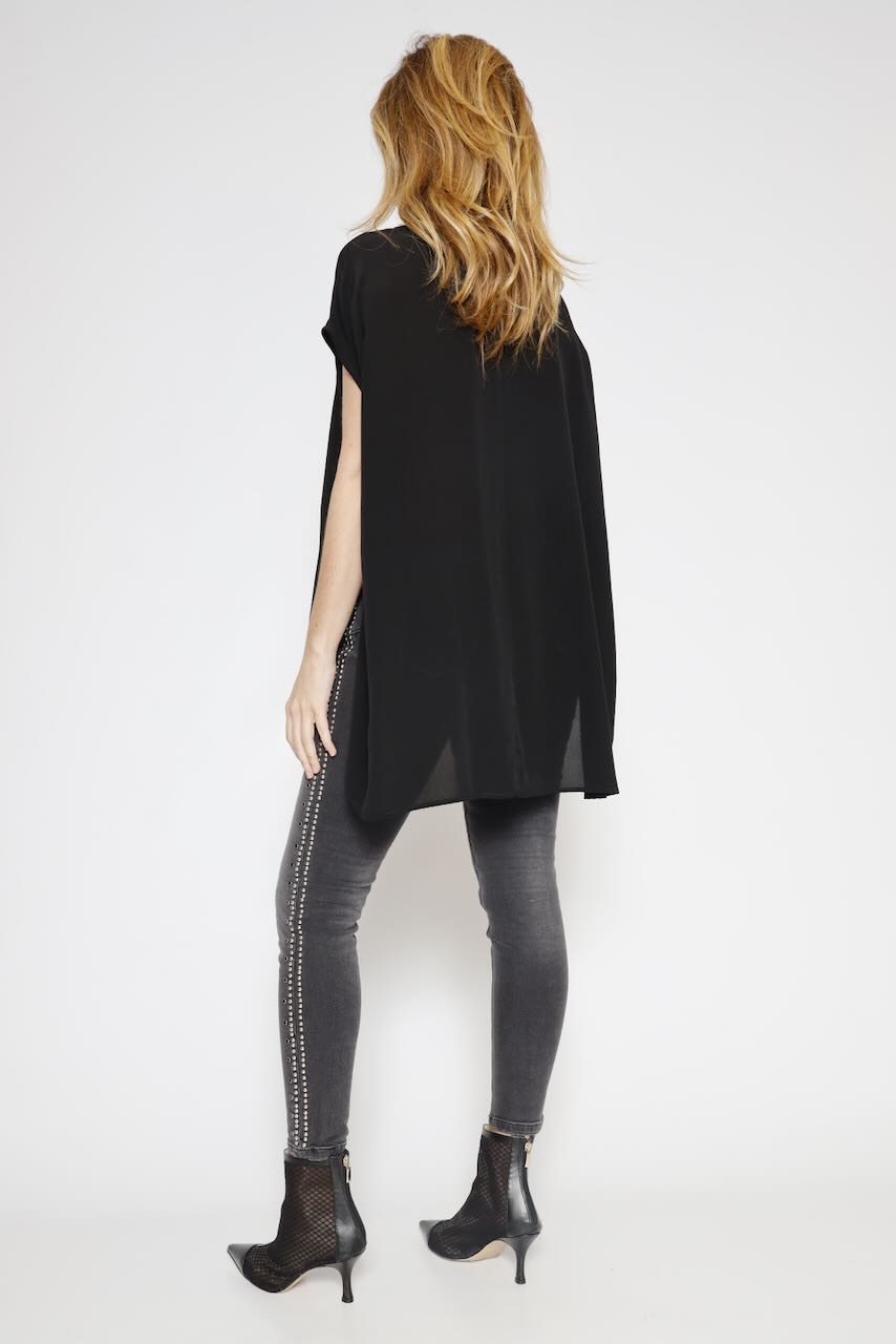 BLUSA/LARGONA P26AN003-NEGRO