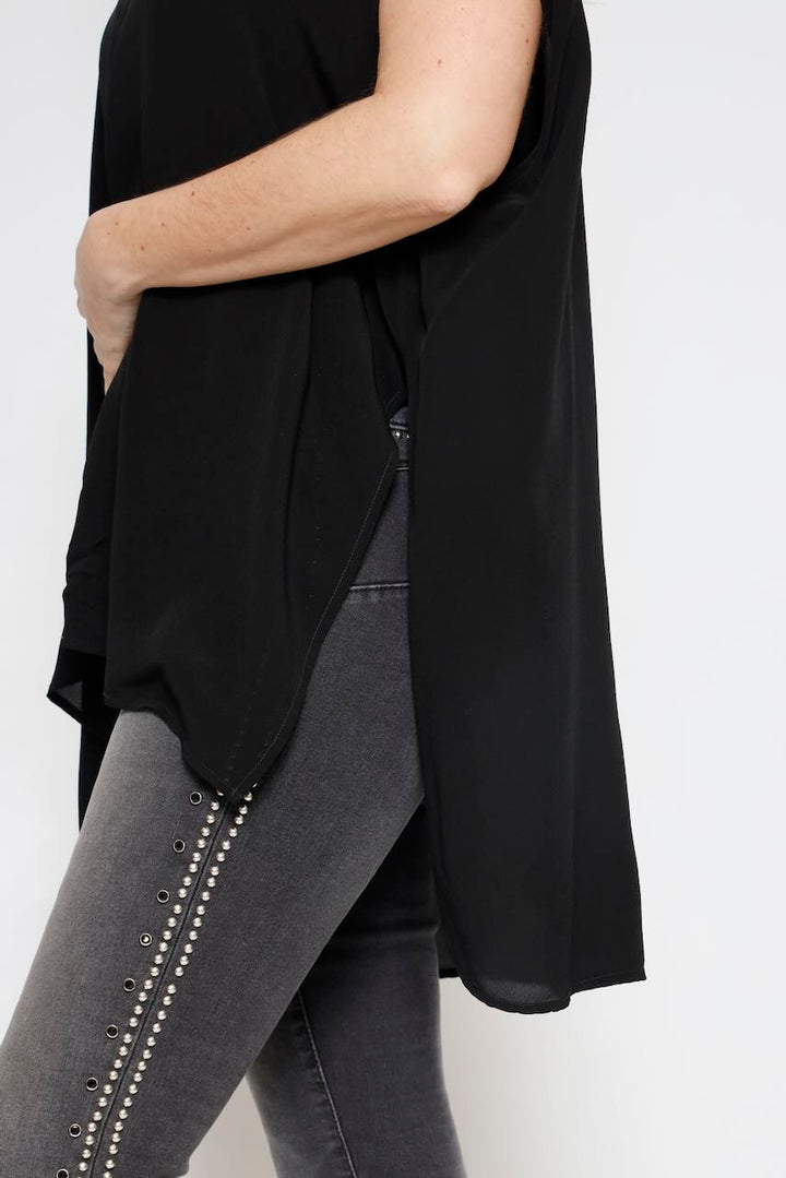 BLUSA/LARGONA P26AN003-NEGRO