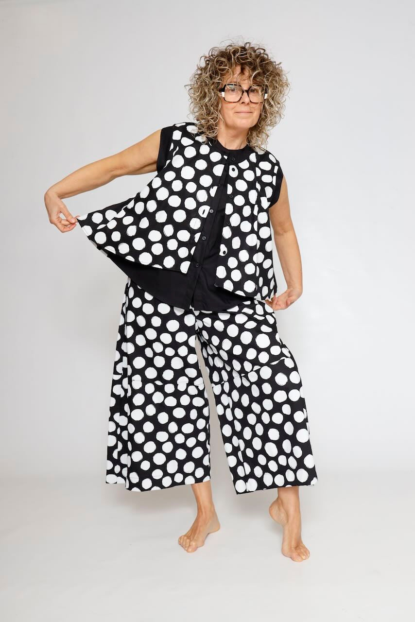 PANTALÓN LUNARES P6BM6336-NEGRO/BLANCO
