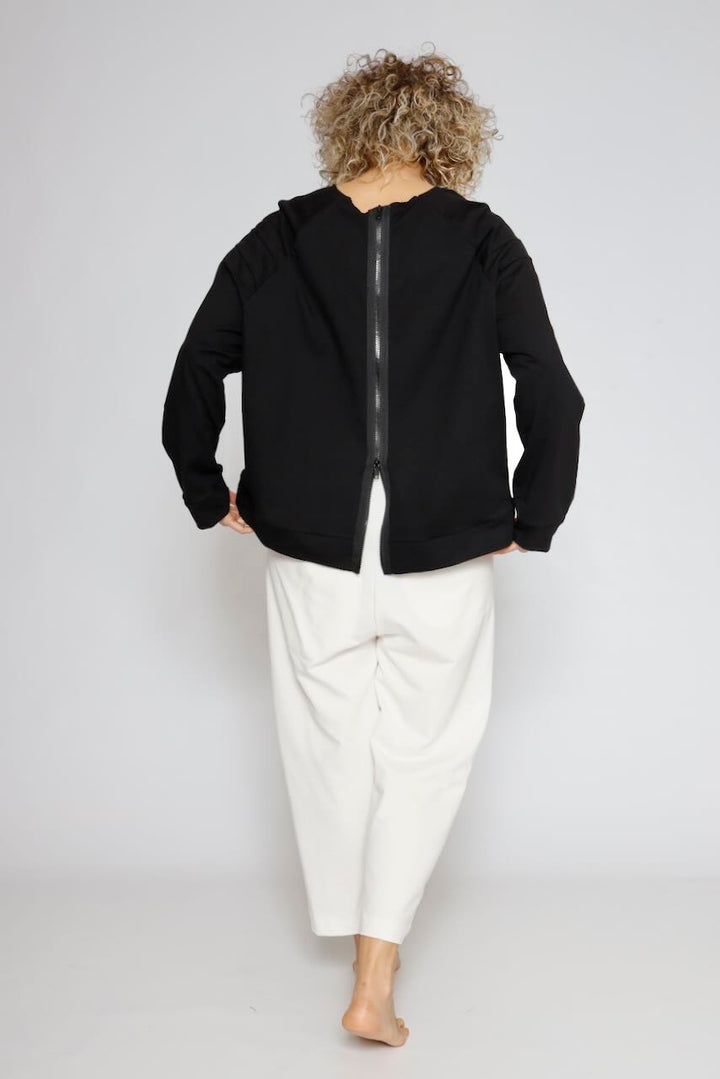 ZIP SWEATSHIRT P3UU1018-BLACK